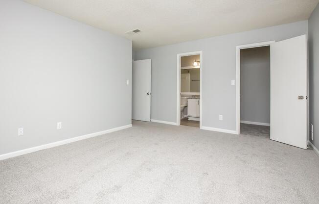 3 beds, 2 baths, 1,340 sqft, $1,674