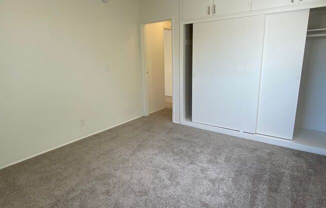 1719 &amp; 1723 Grismer Ave