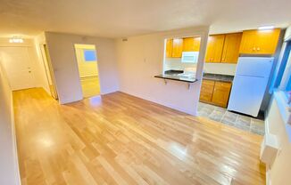 1 bed, 1 bath, 476 sqft, $1,695, Unit 406