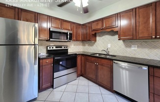 426 Wesley Ave