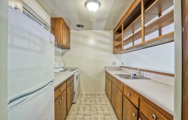 1 bed, 1 bath, $1,695, Unit 5