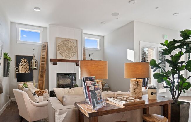 1 bed, 1 bath, 642 sqft, $1,699, Unit C-305