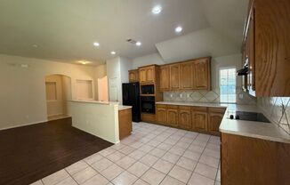 3 beds, 2 baths, $2,495