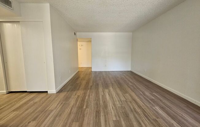 1 bed, 1 bath, 580 sqft, $915, Unit 226