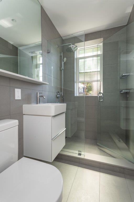 16a Forest St.