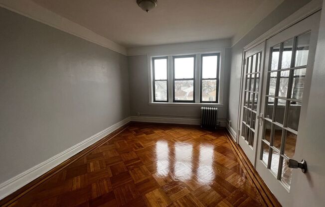 930-Berkeley Manor, LLC
