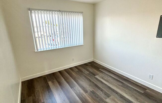 2 beds, 1 bath, 704 sqft, $2,150, Unit 021