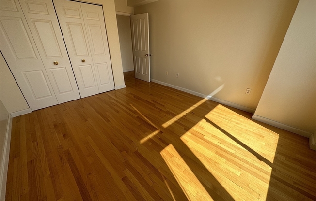 1 bed, 1 bath, 711 sqft, $3,700, Unit 2405