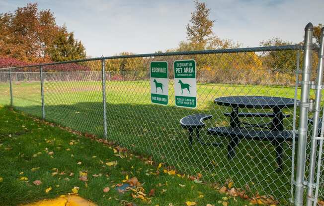 Edenvale Apartments Eden Prairie Minnesota Dog Run Pet Park