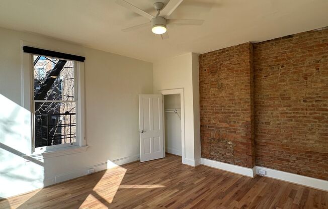 Studio, 1 bath, 475 sqft, $1,050, Unit 5