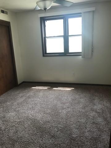 1 bed, 1 bath, 625 sqft, $850, Unit 4112 Wyndsor Terrace Building 1 #15
