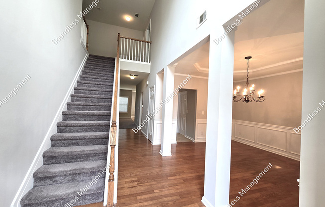2159 SOMERSET PL SE