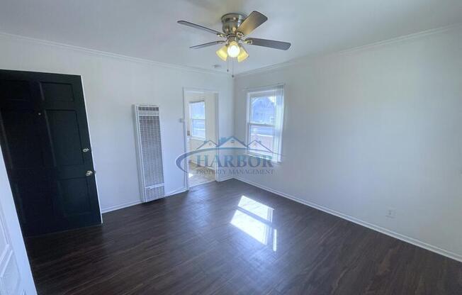 937 Magnolia Ave - 9