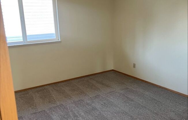 1 bed, 1 bath, 725 sqft, $1,150, Unit 3663E