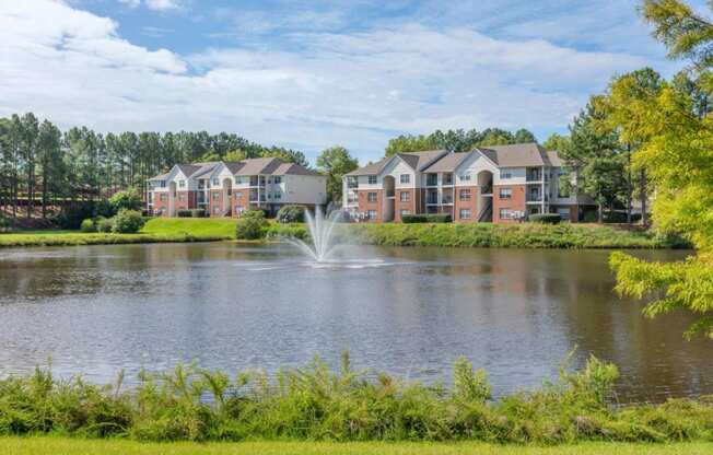 Southpoint Crossing Apartments in Durham, North Carolina Pond with Fountain