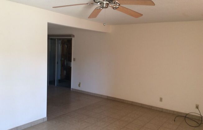 2 beds, 1 bath, $1,300