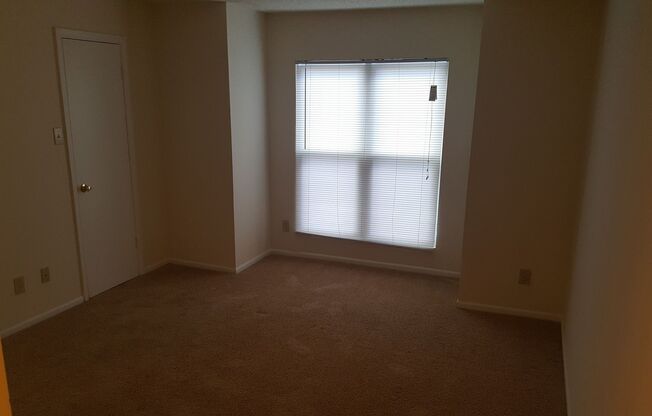 2 beds, 2 baths, 1,017 sqft, $1,700, Unit 303 #3A