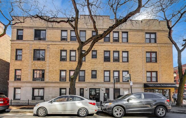 Studio, 1 bath, 325 sqft, $1,250, Unit 755-302
