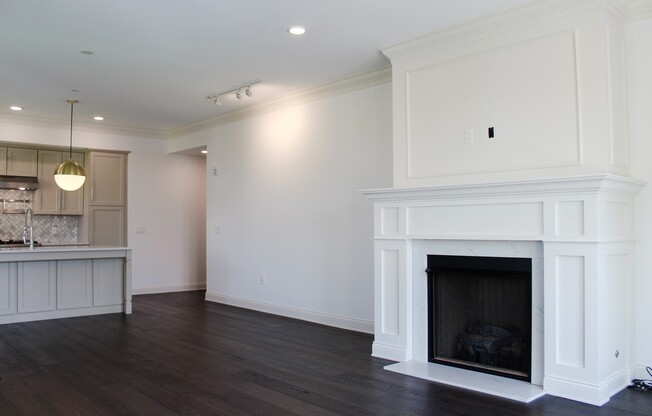 2 beds, 2 baths, 1,324 sqft, $2,995, Unit 306