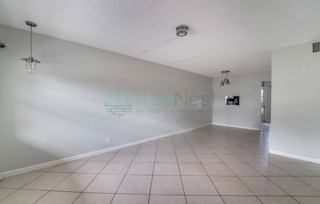 2 beds, 1.5 baths, $2,100, Unit 3f