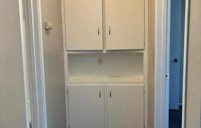 1 bed, 1 bath, 550 sqft, $1,199, Unit 2066
