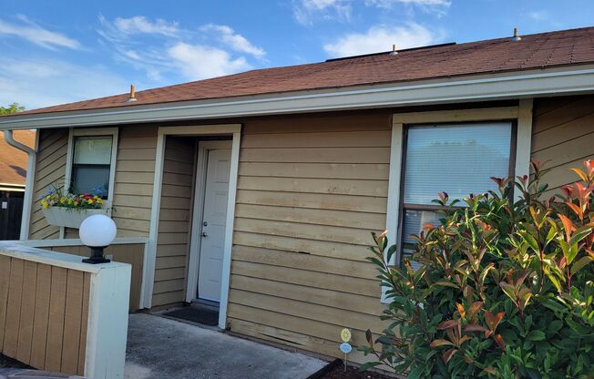 2 beds, 2 baths, $1,150