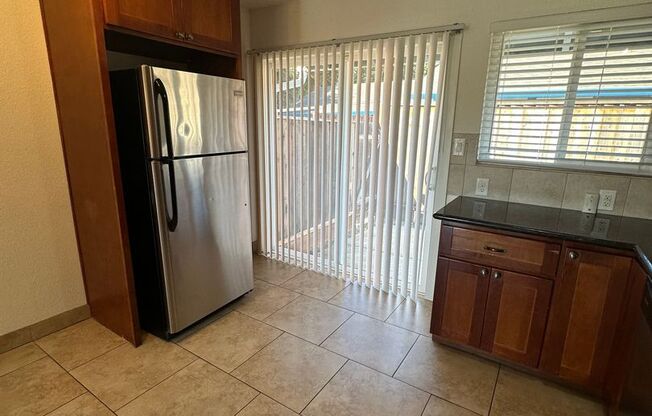 2 beds, 2 baths, 920 sqft, $3,050, Unit 604