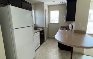 1 bed, 1 bath, $1,425