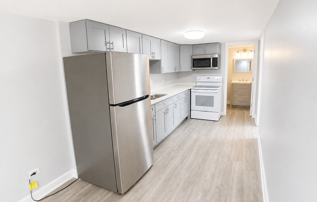 Comfortable Apartment Living in Summit, IL