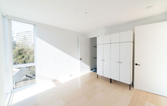 2 beds, 2 baths, $2,378, Unit 203