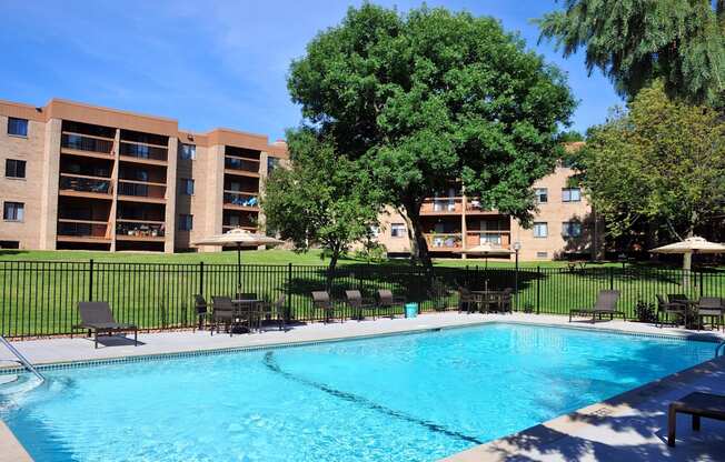 Edenvale Apartments Eden Prairie Minnesota Outdoor Pool Sun Deck