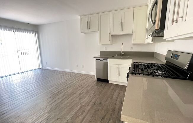 Midvale Los Angeles Apartments LLC