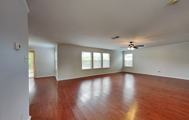 1435 DURANGO ST