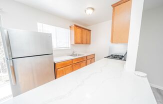 2 beds, 1 bath, $1,825, Unit 12