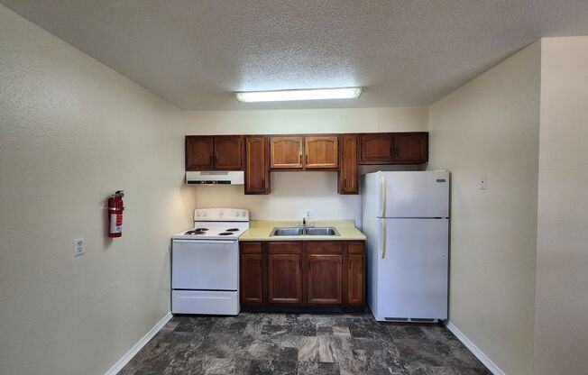 1 bed, 1 bath, 569 sqft, $675, Unit 01(M-004)