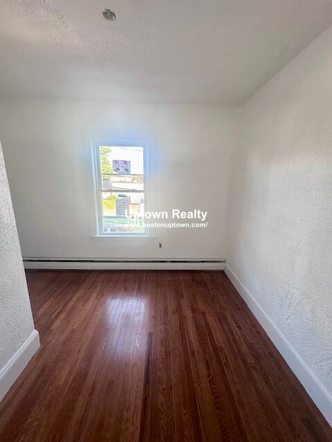 81 WAVERLY