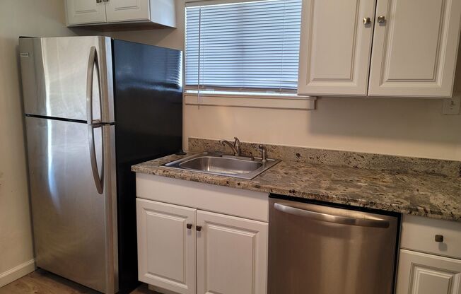 1 bed, 1 bath, $1,495, Unit Unit 3