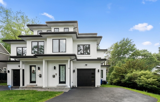 18 CRAGMORE RD