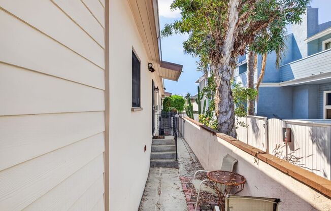 1906 Voorhees Ave