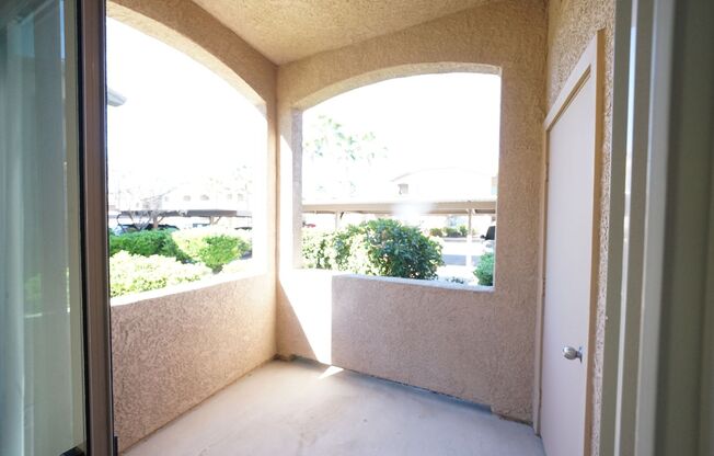 2 beds, 2 baths, $1,550, Unit Building 10