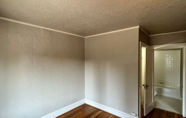1 bed, 1 bath, $1,595, Unit 59