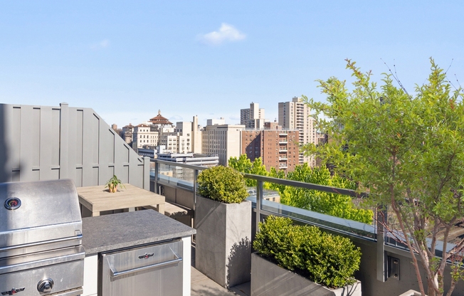 1399 AVE 12 E