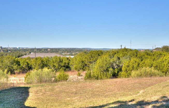 Stylish 3-Bedroom, 2.5-Bath Home in Prime Lakeway Location