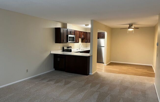 1 bed, 1 bath, $1,399, Unit 211-312