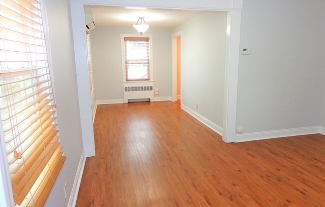 35 BROMFIELD ST