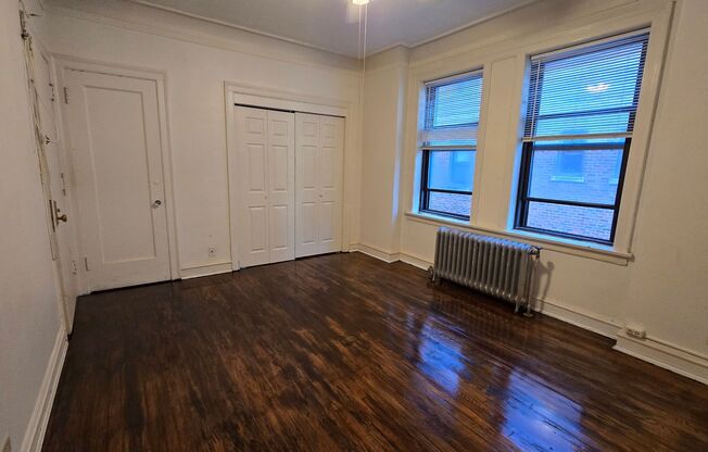 Studio, 1 bath, 400 sqft, $825, Unit 603