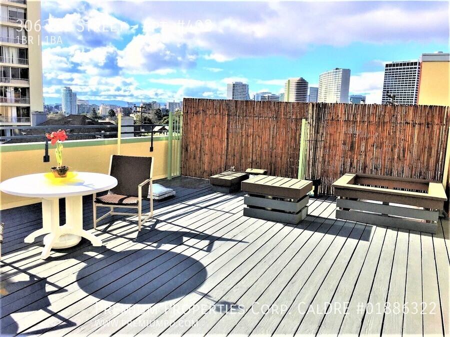 306 LEE ST