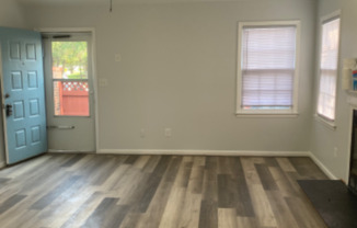 5222 Lake Victoria Arch