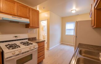 Studio, 1 bath, $1,000, Unit 7752-#3A