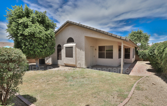 8205 E PORTOBELLO AVE